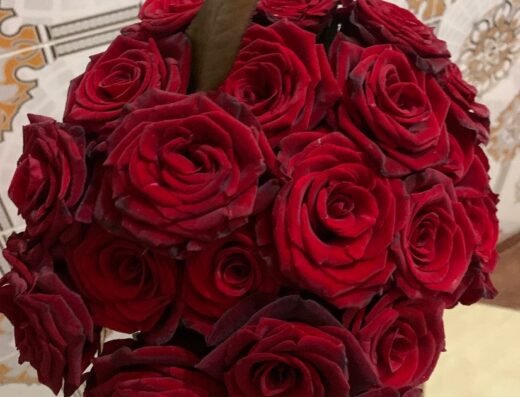 Bouquet de fleurs<div class="listing-provider-name">Mouna Boumdir</div>
