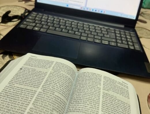 English Tutoring & Text Translation<div class="listing-provider-name">Hiba Samour</div>